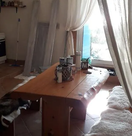Holiday home Kuca U Uvali Surbova
